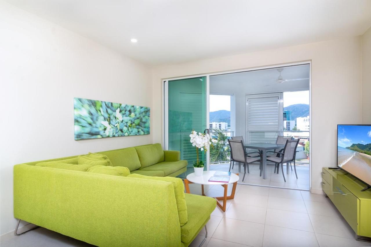 Two-Bedroom Apartment,1212251212:JPEG